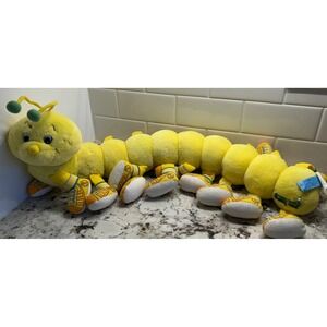 Lots a Lots a Leggggsgss Yellow Plush Caterpillar 1998 Commonwealth Toy
